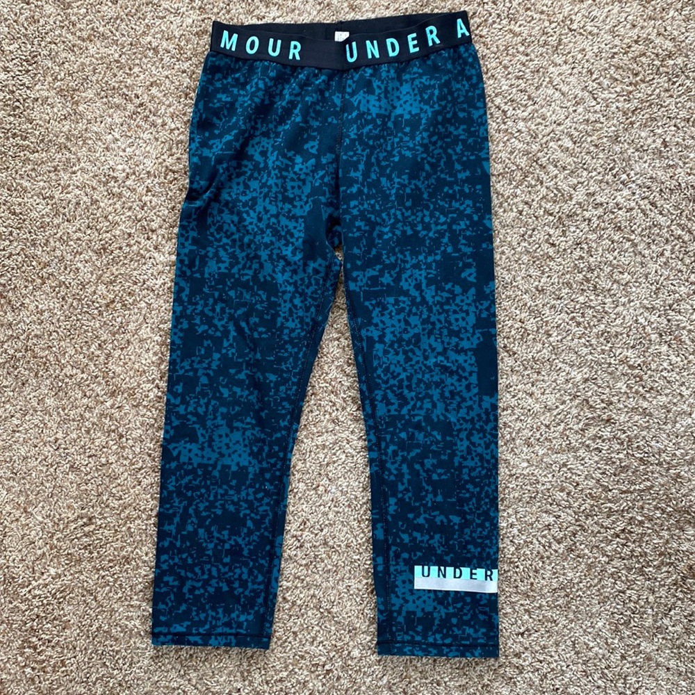 Under Armour cropped leggings